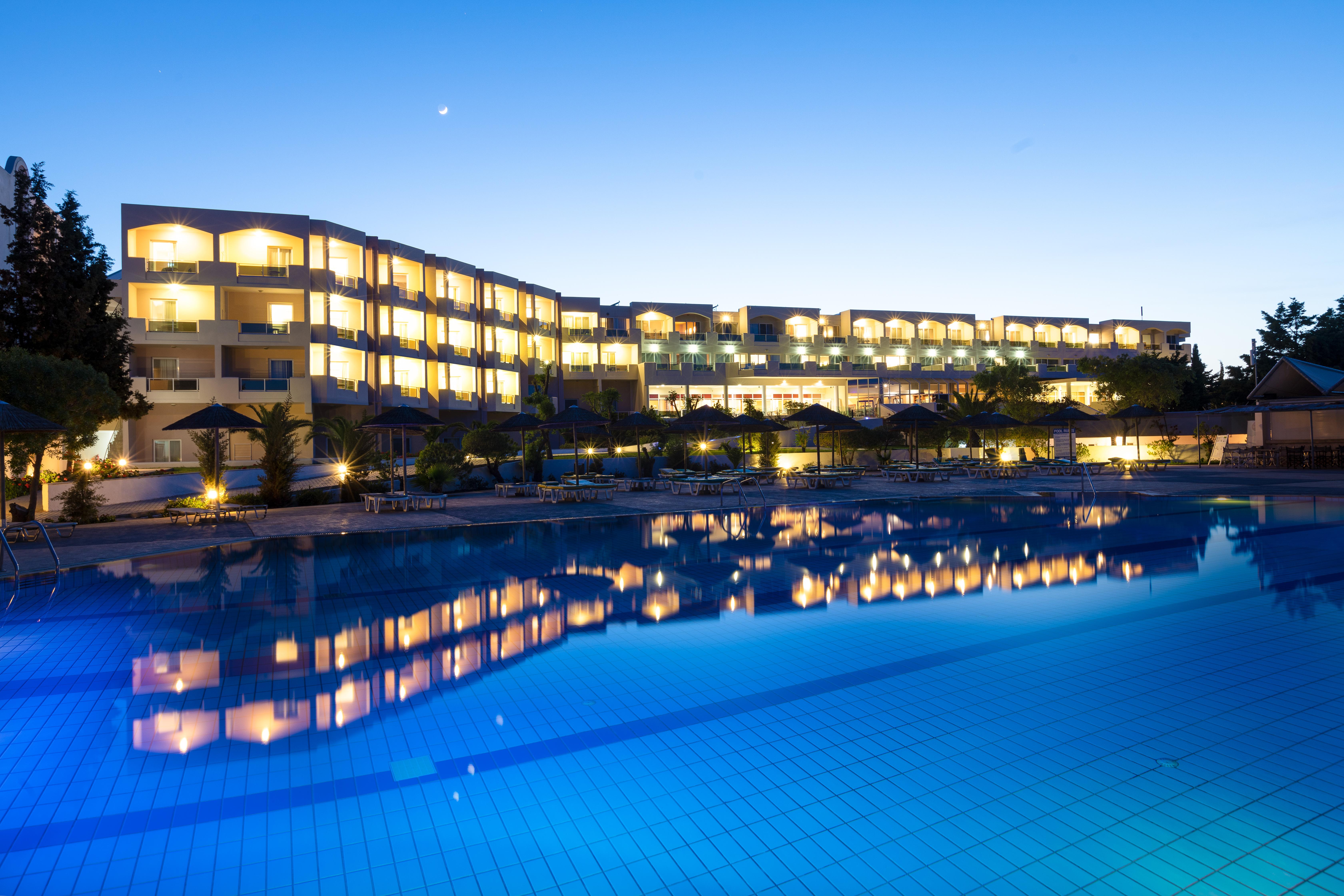 Sovereign Beach Hotel Kardamena  Bagian luar foto
